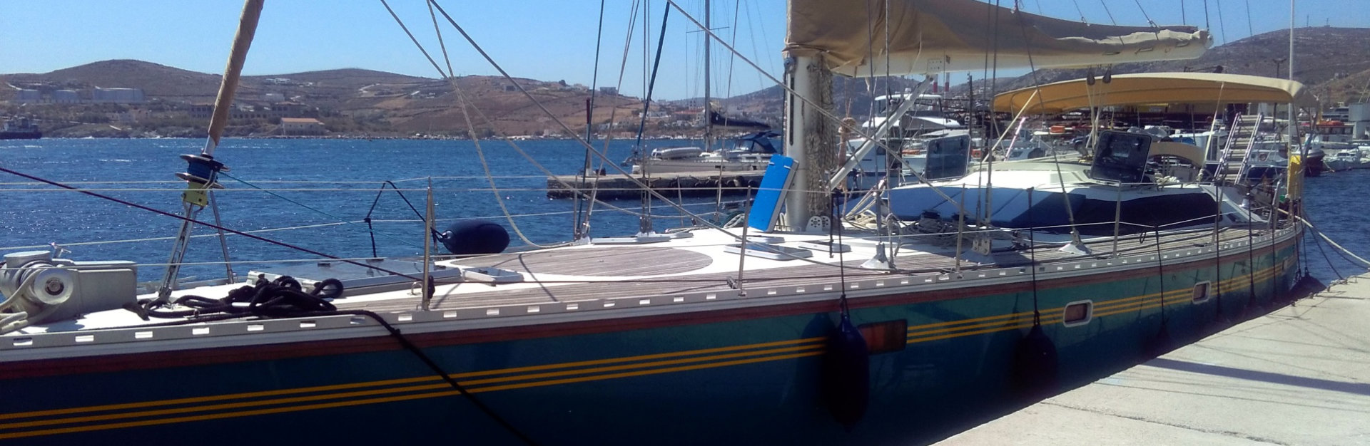 Sailing holiday in Greece